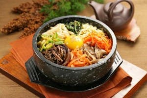 LUNCH SPECIALS Image