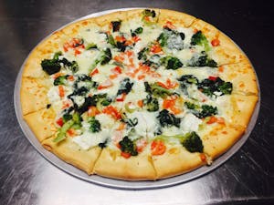 Veggie White Pizza Image