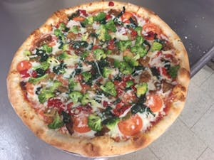 Primavera Pizza Image