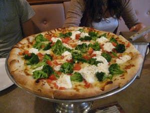 Bianca (White) Pizza Image