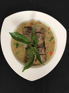 Duck W/ Green Curry Image
