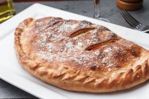 CALZONES Image