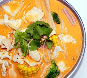 HP4. Thai Red Curry Chicken Image