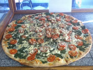 Roma Spinach Pizza Image