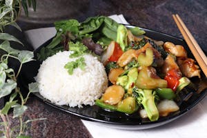 Yushan Chicken Lunch Image