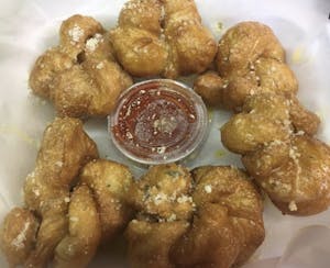 Garlic Knots (6) Image