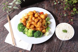 Orange Chicken Lunch Image