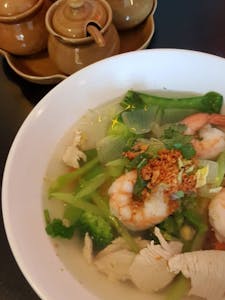 C7. Wonton Soup Image