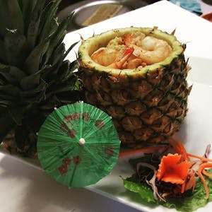 E7. Pineapple Fried Rice Image