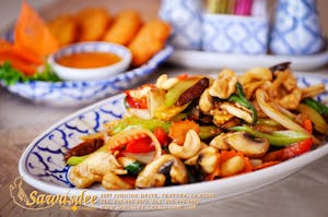 E1. Cashew Nut Image