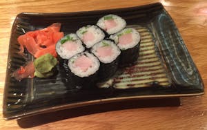Yellowtail Roll Image