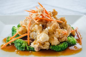Honey Glazed Chicken with Macadamia Nut Image