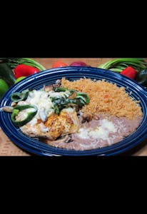 8. Pollo Adobe Image