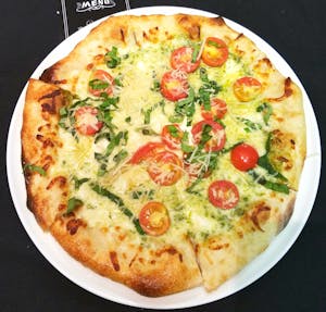 5 Cheese Pesto Tomato Image