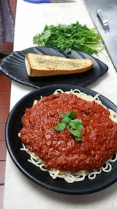 Spaghetti with Meat Sauce Image