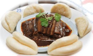 29. Flipped Pork Flat Buns 荷叶饼扣肉 Image