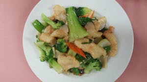 Fish Fillet with Veggies Image