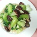 Baby Bok Choy with Black Mushroom Image