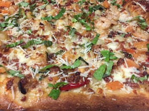 White Spicy Seafood Pizza Image