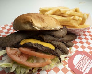 Gyro Cheeseburger Image