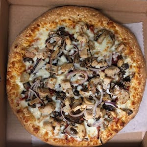 Spicy Chicken Pizza Image