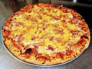 Hawaiian Pizza Image