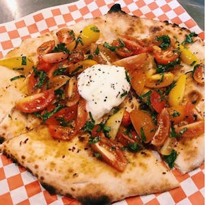 Pizza Burrata Image