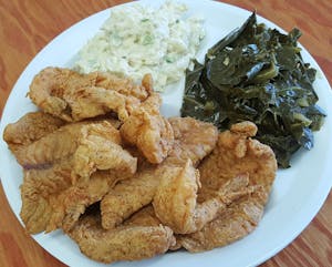 5 Fish & 5 Jumbo Shrimp Combo Meal Image