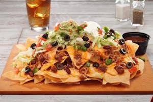 Mucho Grande Nachos (1890 cal) Image
