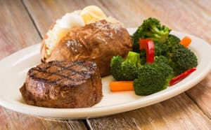 Filet Mignon (600-740 cal) Image
