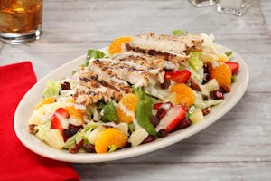 Harvest Salad (410 cal) Image