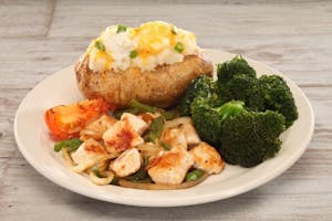 Chicken Tips (390 cal) Image
