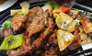 S2. Sizzling Steak in Black Pepper Sauce Image