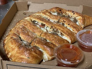 CALZONE Image