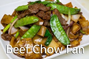 M8. Beef Chow Fun 乾炒牛河 Image