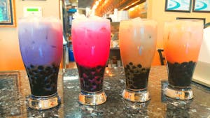 Thai Tea With Boba (32 Oz) Image