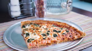 Palak Paneer Pizza Image