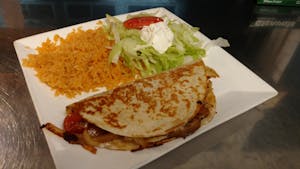 V5. Quesadilla Rellena Image