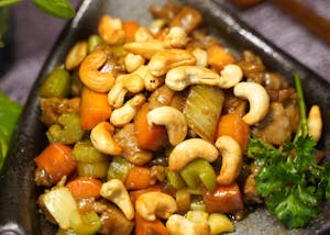 Cashew Chicken Image