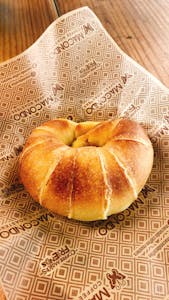 Croissant Plain Image