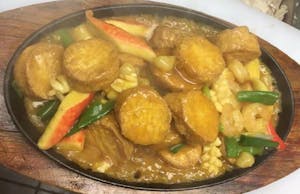 235. Stir‐Fried Egg & Tofu with Seafood 铁板玉子豆腐 Image