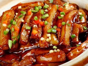 140. Eggplant with Yuxiang Garlic Sauce 鱼香茄子 Image