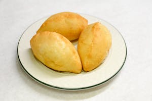 23. Spiced Chicken with Sweet Rice Flour (Small) 咸水饺 Image