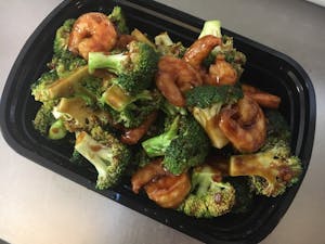 4. Shrimp with Broccoli Image