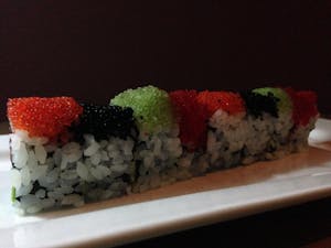 Wasabi Tobiko Roll Image