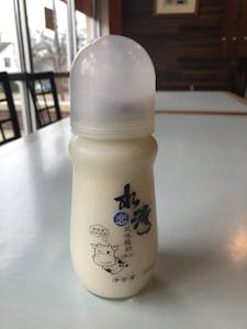 Yogurt 奶嘴酸奶 Image