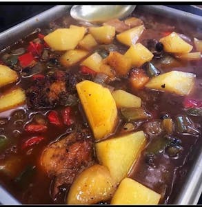 Brown Stew Chicken (LG) Image