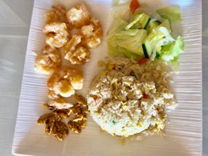 LUNCH SPECIAL Image