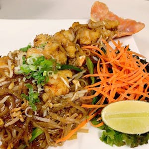 Lobster Pad Thai Image