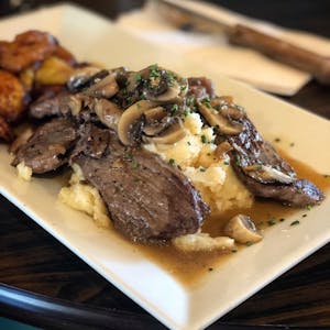 Bistec Con Champiñones
Image